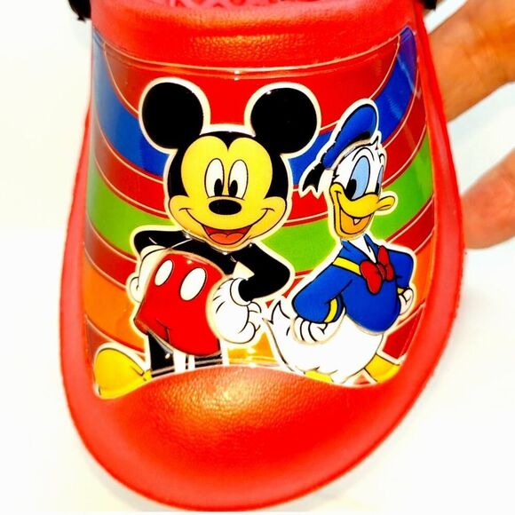 Disney Mickey, Donald, Goofy Red Clogs - Size 7/8 - NEW - Picture 4 of 9